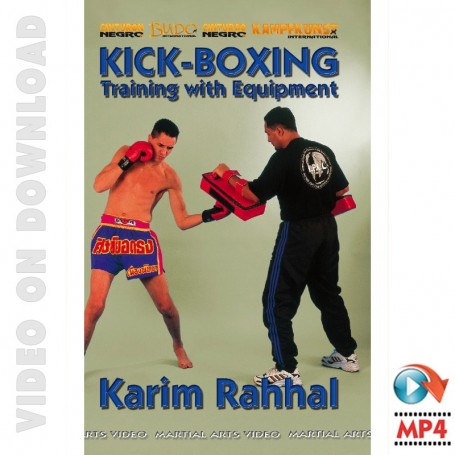 Kick Boxing Training mit Ausrüstung